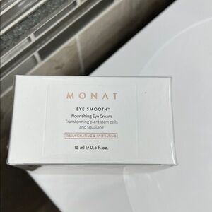 Monat Eye Smooth Nourishing Eye Cream